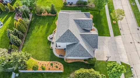 View/Area - 309 E Stratford Ln, Appleton, WI 54913 photo 8 of 21