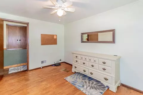 Bedroom - 200 E Pershing St, Appleton, WI 54911 photo 4 of 12