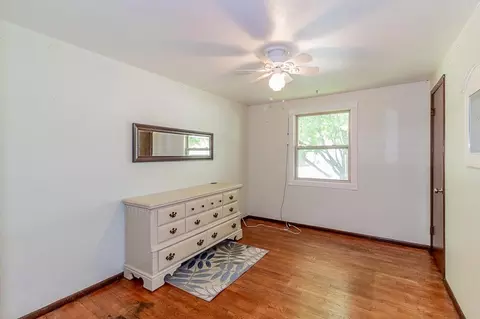 Bedroom - 200 E Pershing St, Appleton, WI 54911 photo 5 of 12