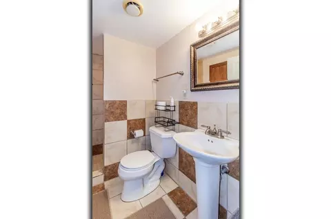 Bath - 200 E Pershing St, Appleton, WI 54911 photo 5 of 6