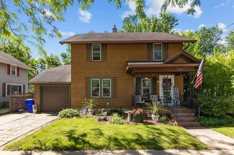 707 E Brewster St, Appleton, WI 54911