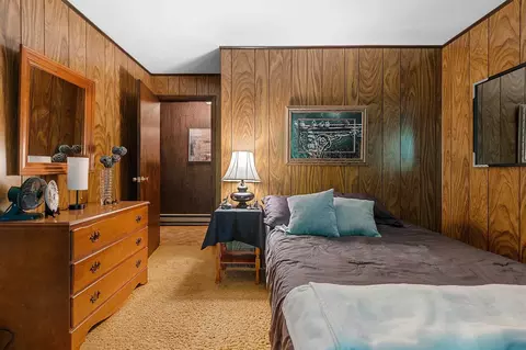 Bedroom - n6814 Springbrook Road, Cecil, WI 54111 photo 4 of 4