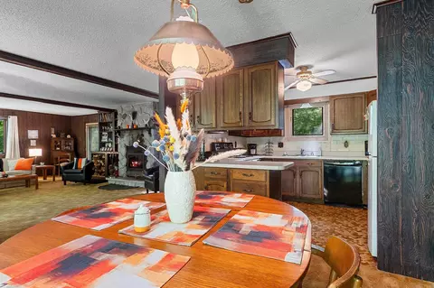 Dining - n6814 Springbrook Road, Cecil, WI 54111 photo 2 of 2