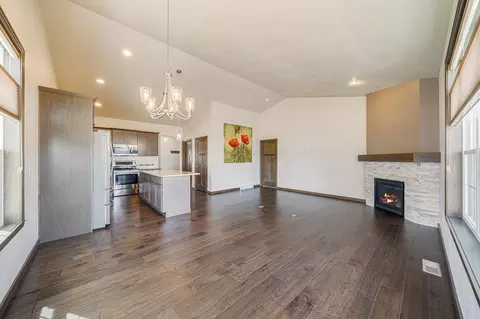 Living - 3758 N Wayside Ln, Appleton, WI 54913 photo 3 of 4