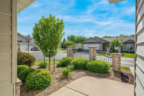 Exterior - 3758 N Wayside Ln, Appleton, WI 54913 photo 9 of 9