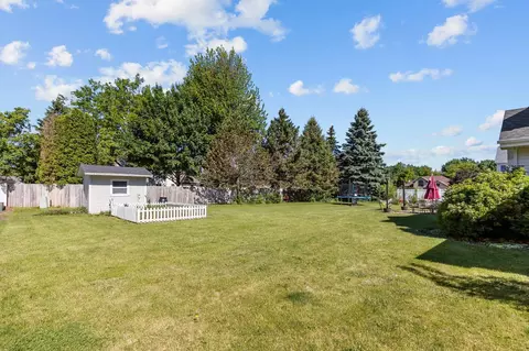 Exterior - 3497 Rosenberry Ct, Appleton, WI 54914 photo 5 of 8