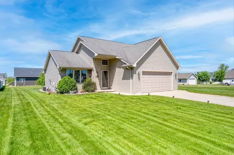 305 Spencer St, Green Bay, WI 54303
