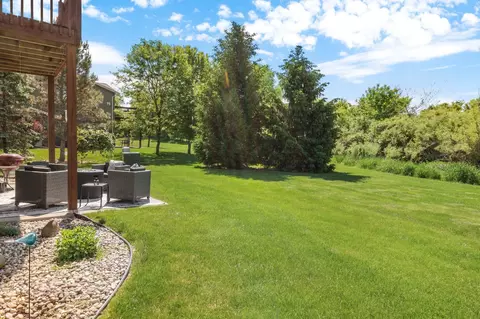 Exterior - 1074 W Willis Way, Appleton, WI 54913 photo 8 of 9