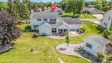 View/Area - w6108 Long Court, Appleton, WI 54914 photo 1 of 3