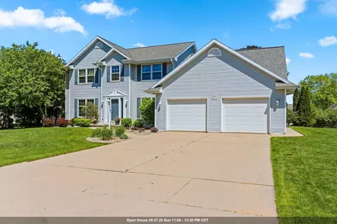 2861 Crosshaven Ave, Green Bay, WI 54313