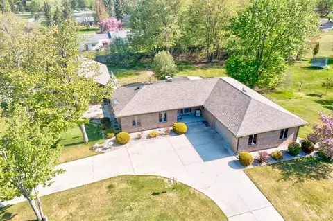 4974 View 175 Dr, Escanaba, MI 49829