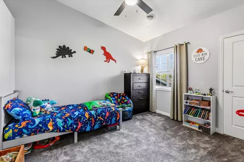 Bedroom - 2361 E Plank Cir #D, Appleton, WI 54915 photo 1 of 3