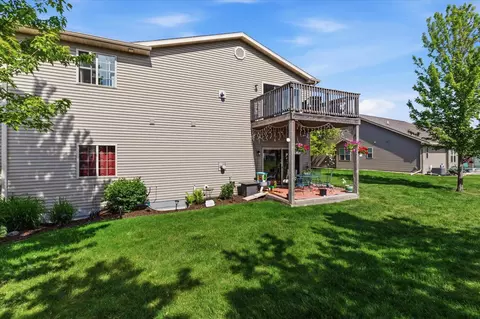Exterior - 2361 E Plank Cir #D, Appleton, WI 54915 photo 5 of 6