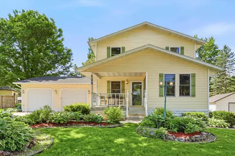 129 N Parkview Ave, Marion, WI 54950