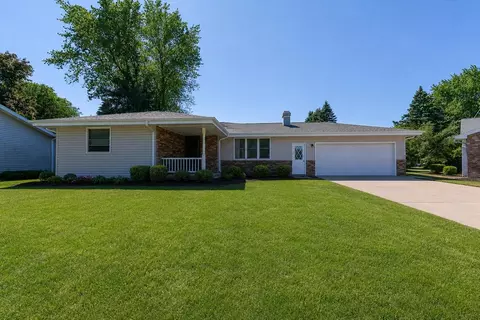 2149 N Connies Ct, Appleton, WI 54914