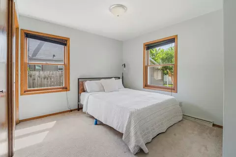 Bedroom - 1917 E Glendale Ave, Appleton, WI 54911 photo 6 of 7