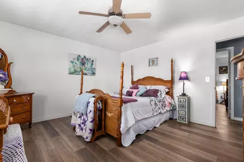 Bedroom - 725 S Westhaven Pl #J, Appleton, WI 54914 photo 1 of 5