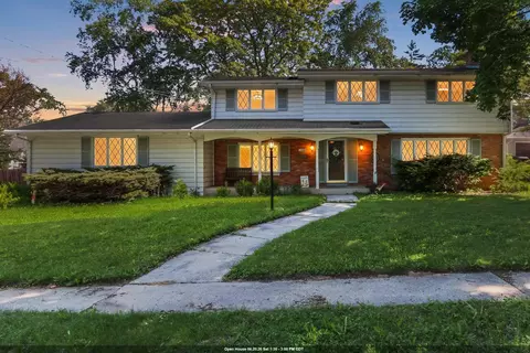 120 Iroquois Ave, Green Bay, WI 54301