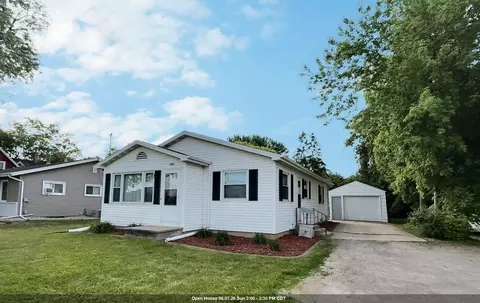 1743 Oshkosh Ave, Oshkosh, WI 54902