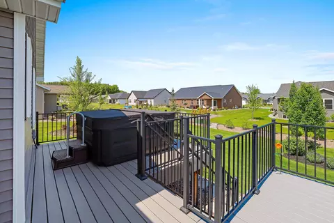Exterior - 5560 N Providence Ave, Appleton, WI 54913 photo 5 of 11