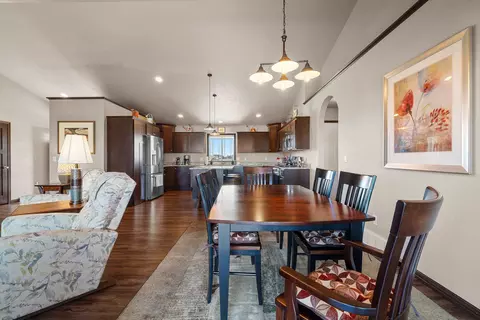 Dining - 5560 N Providence Ave, Appleton, WI 54913 photo 3 of 3