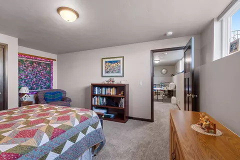Bedroom - 5560 N Providence Ave, Appleton, WI 54913 photo 9 of 10