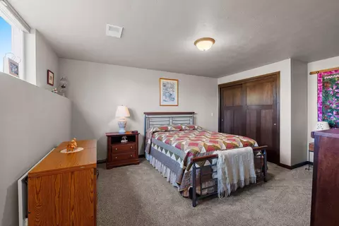 Bedroom - 5560 N Providence Ave, Appleton, WI 54913 photo 8 of 10