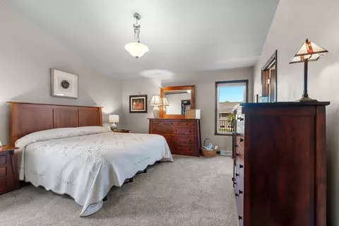 Bedroom - 5560 N Providence Ave, Appleton, WI 54913 photo 1 of 10