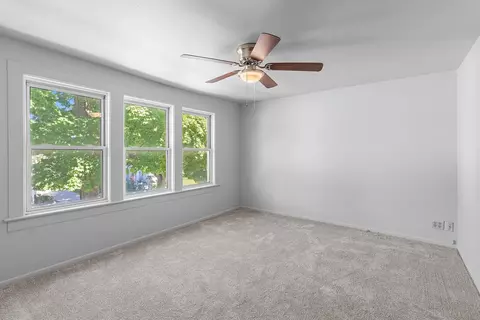 Bedroom - 809 N Durkee St, Appleton, WI 54911 photo 5 of 6