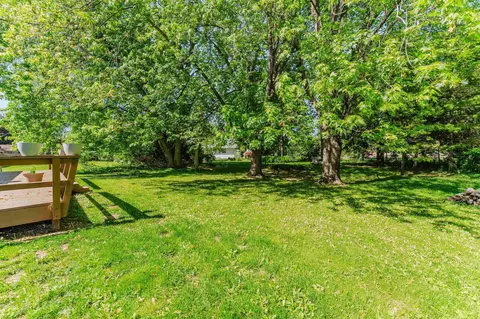 Exterior - 727 Telulah Ave, Appleton, WI 54915 photo 6 of 7