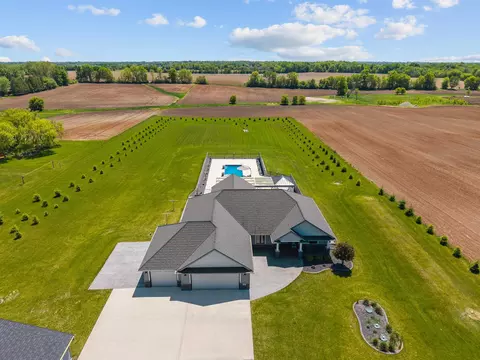 View/Area - 3007 Winnegamie Dr, Appleton, WI 54914 photo 3 of 10