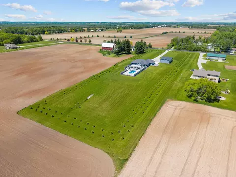 View/Area - 3007 Winnegamie Dr, Appleton, WI 54914 photo 5 of 10