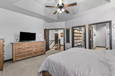 Bedroom - 3007 Winnegamie Dr, Appleton, WI 54914 photo 2 of 7