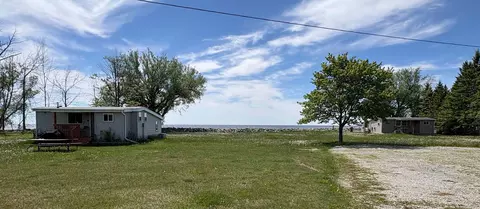 8068 County Road Y, Oconto, WI 54153