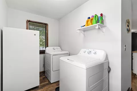 Other - 933 E Capitol Dr, Appleton, WI 54911 photo 6 of 9