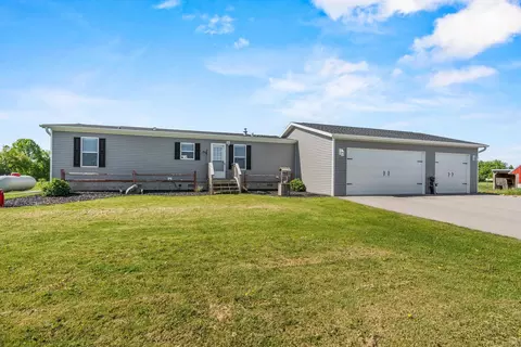 4931 Molitor Rd, Lena, WI 54139