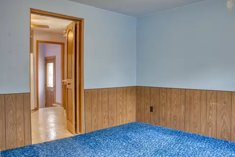 Bedroom - 921 W Weiland Ave, Appleton, WI 54914 photo 4 of 7