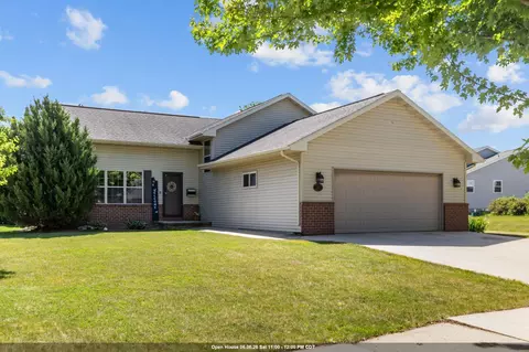 217 Yacoub Ln, Fond Du Lac, WI 54935
