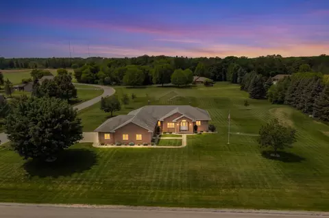 3093 Fascination Dr, Green Bay, WI 54311
