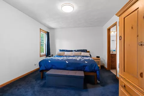 Bedroom - w6034 Paige Way, Appleton, WI 54915 photo 3 of 8