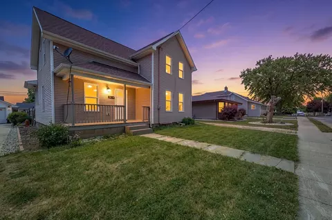 315 Cleveland St, Brillion, WI 54110