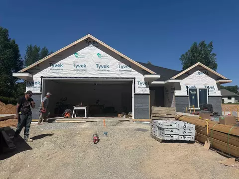 2607 Zen Way, Green Bay, WI 54313