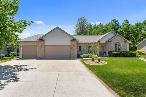 w5875 Sweet Clover Drive, Appleton, WI 54915