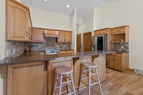 Kitchen - w5875 Sweet Clover Drive, Appleton, WI 54915 photo 6 of 6