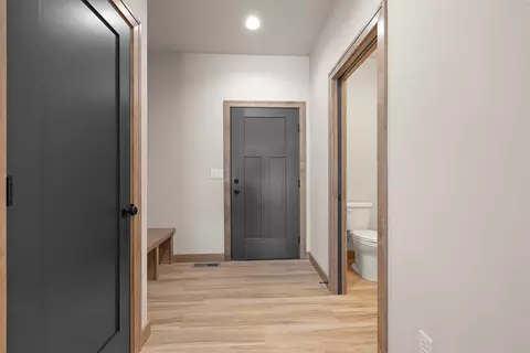 Entry Way - 5728 W Spencer St, Appleton, WI 54914 photo 3 of 4