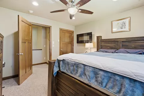 Bedroom - 11 Kools Ct, Appleton, WI 54914 photo 4 of 6