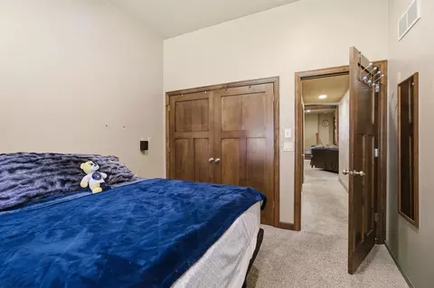 Bedroom - 11 Kools Ct, Appleton, WI 54914 photo 3 of 6