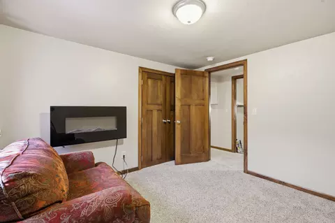 Bedroom - 11 Kools Ct, Appleton, WI 54914 photo 6 of 6