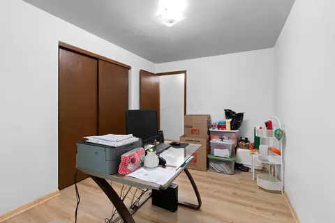 Bedroom - 609 S Memorial Dr, Appleton, WI 54914 photo 1 of 7