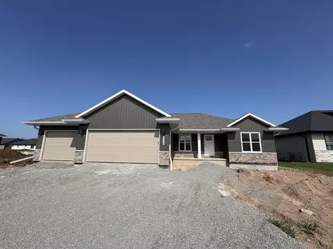 1418 Divinity Dr, De Pere, WI 54115